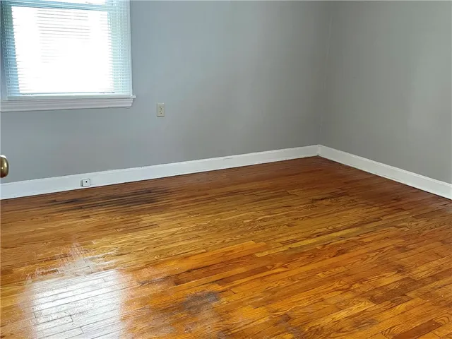 $1,250 | 560 Beecher Street, Elmira, NY 14904