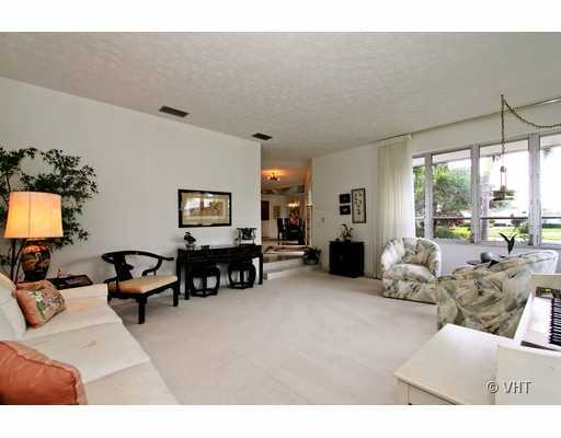 44 Tortoise Lane Jupiter, FL 33469 - Photo 2 of 16 Additional Photo