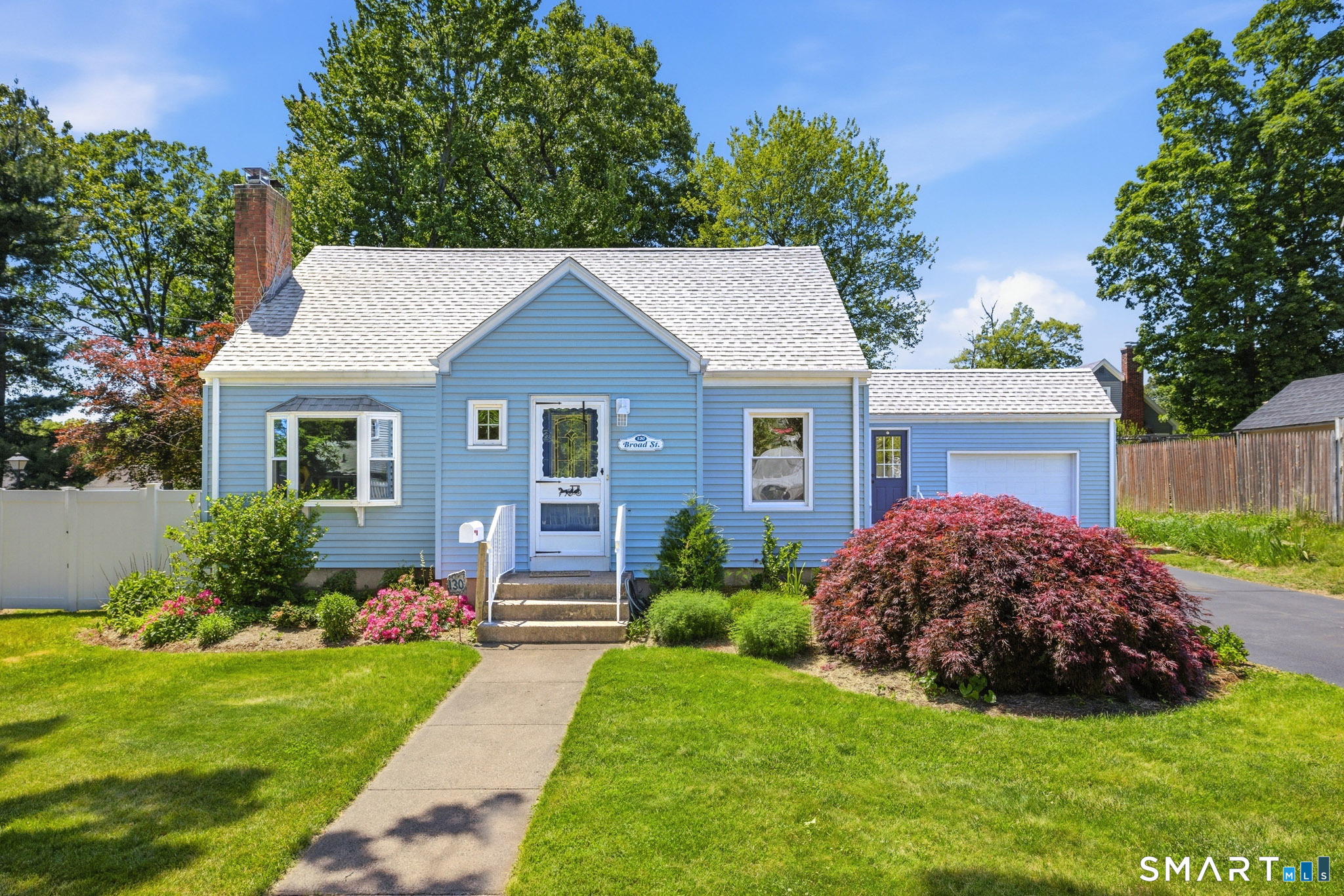 130 Broad Street Manchester, CT 06042 - Photo 1 of 38