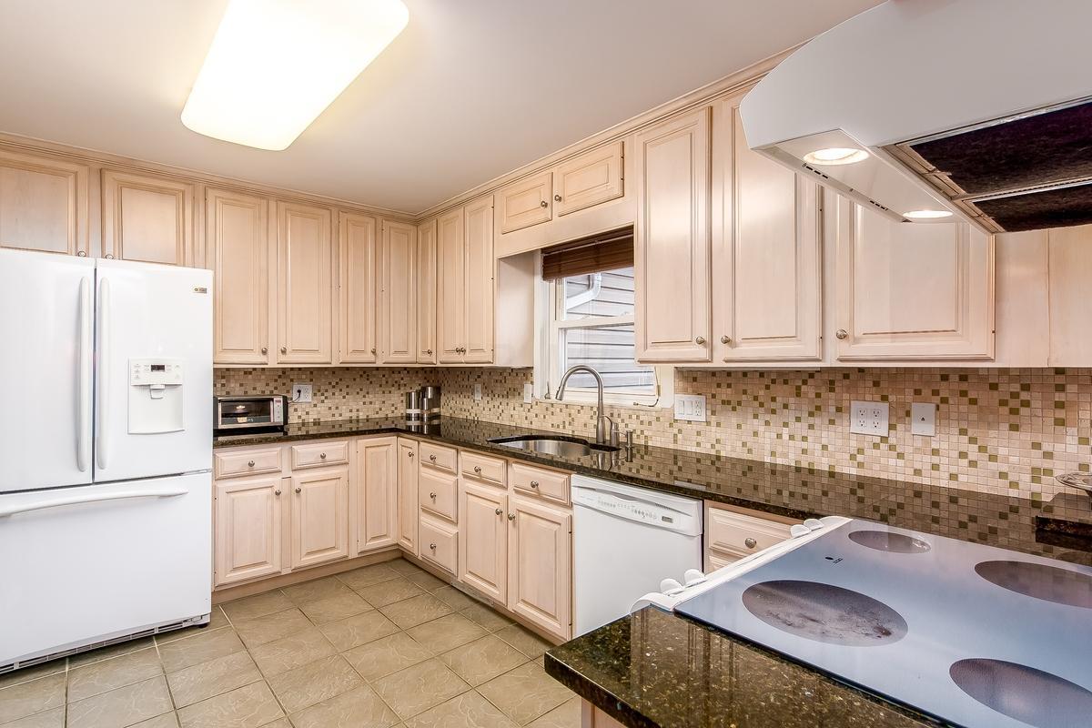43 South Gould Road Columbus, OH 43209 - Photo 12 of 36