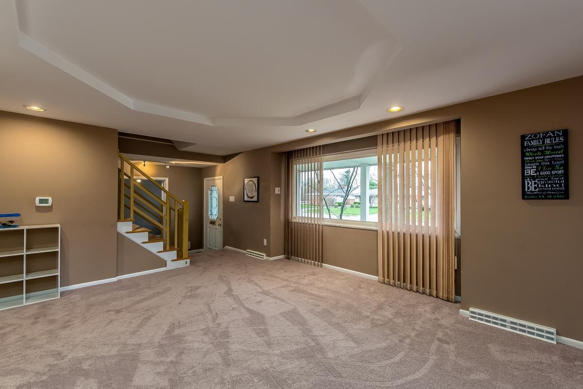 43 South Gould Road Columbus, OH 43209 - Photo 5 of 36