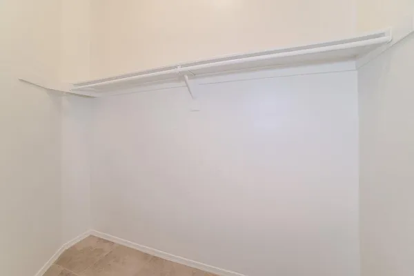 $2,720 | 323 North Ocean Drive, Gilbert, AZ 85233