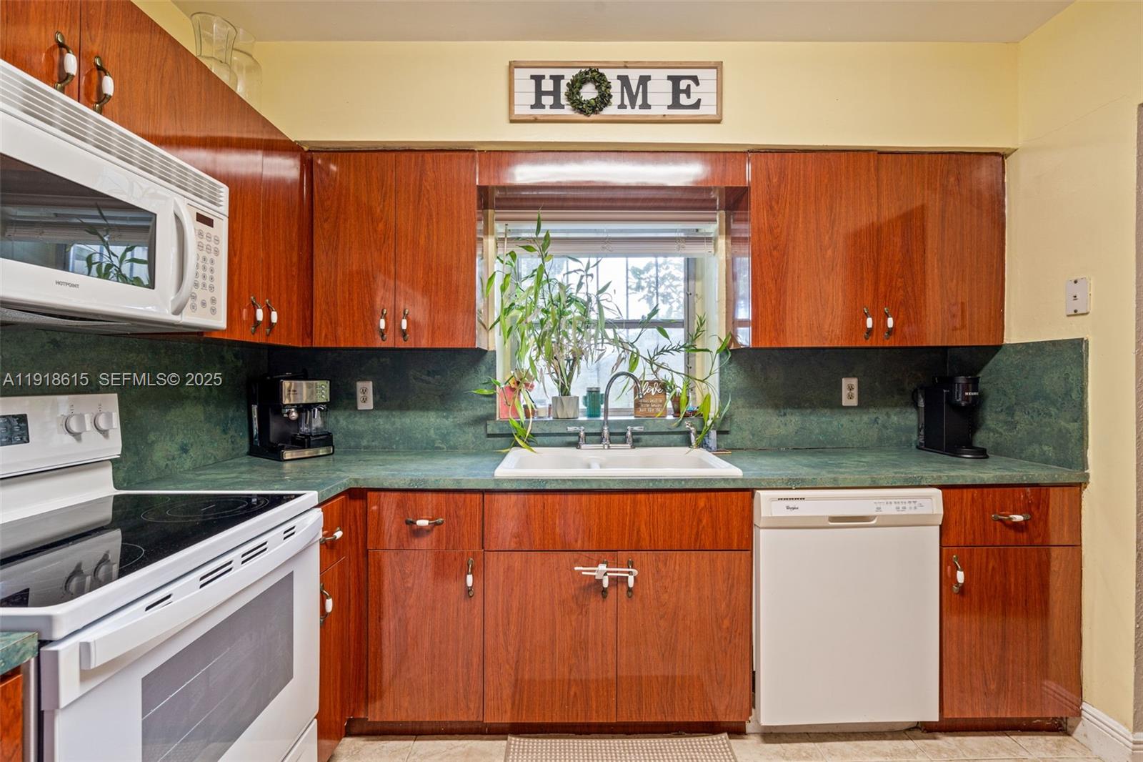 341 Northwest 147th Street Miami, FL 33168 - Photo 17 of 52