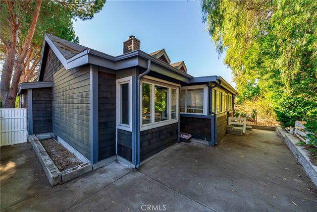 $1,050,000 | 31601 Via Coyote, Coto de Caza, CA 92679