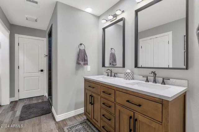 $5,995 | 1439 South Almar Circle, Mesa, AZ 85204