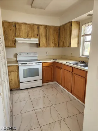 $1,100 | 107 Southwest 16th Terrace, Unit A, Cape Coral, FL 33991