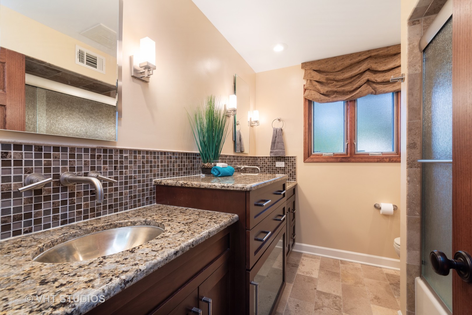 1934 Barberry Road Northbrook, IL 60062 - Photo 14 of 19