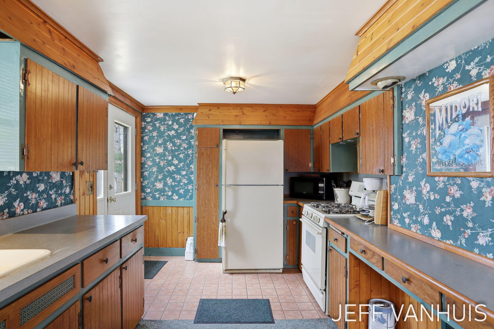 10150 South Lakeside Ridge Road Baldwin, MI 49304 - Photo 10 of 58 32-web-or-mls-10150-s-lakeside-ridge-rd