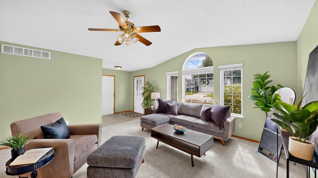 3409 48th Street Northwest Rochester, MN 55901 - Photo 6 of 27 Gallery Image 6