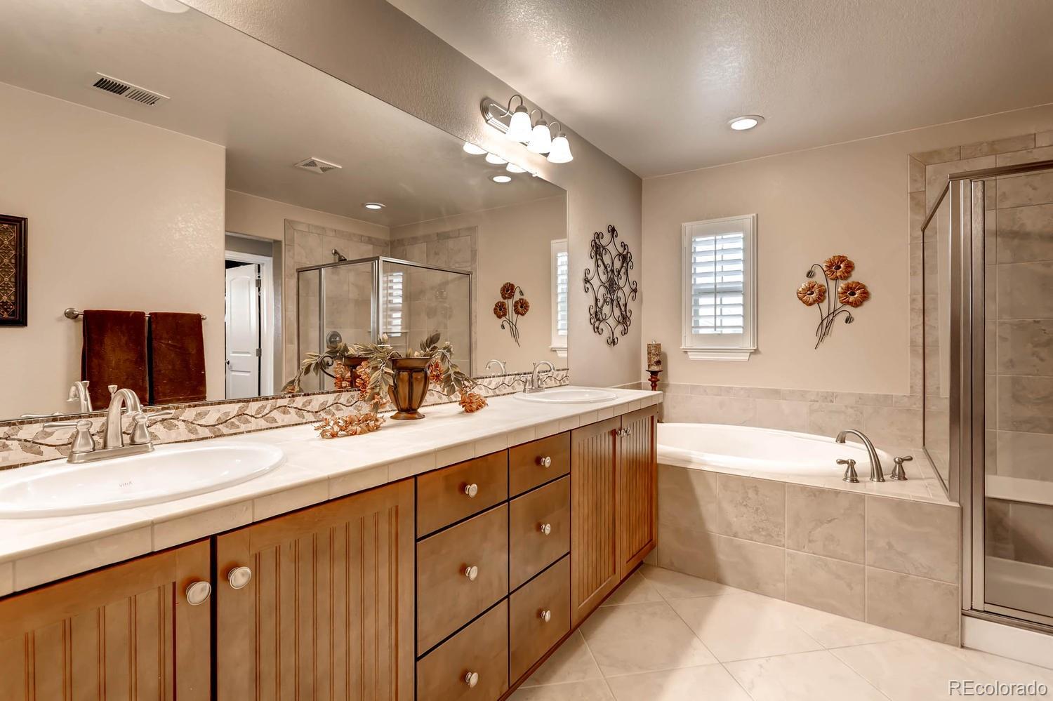 9518 Firenze Way Highlands Ranch, CO 80126 - Photo 16 of 28