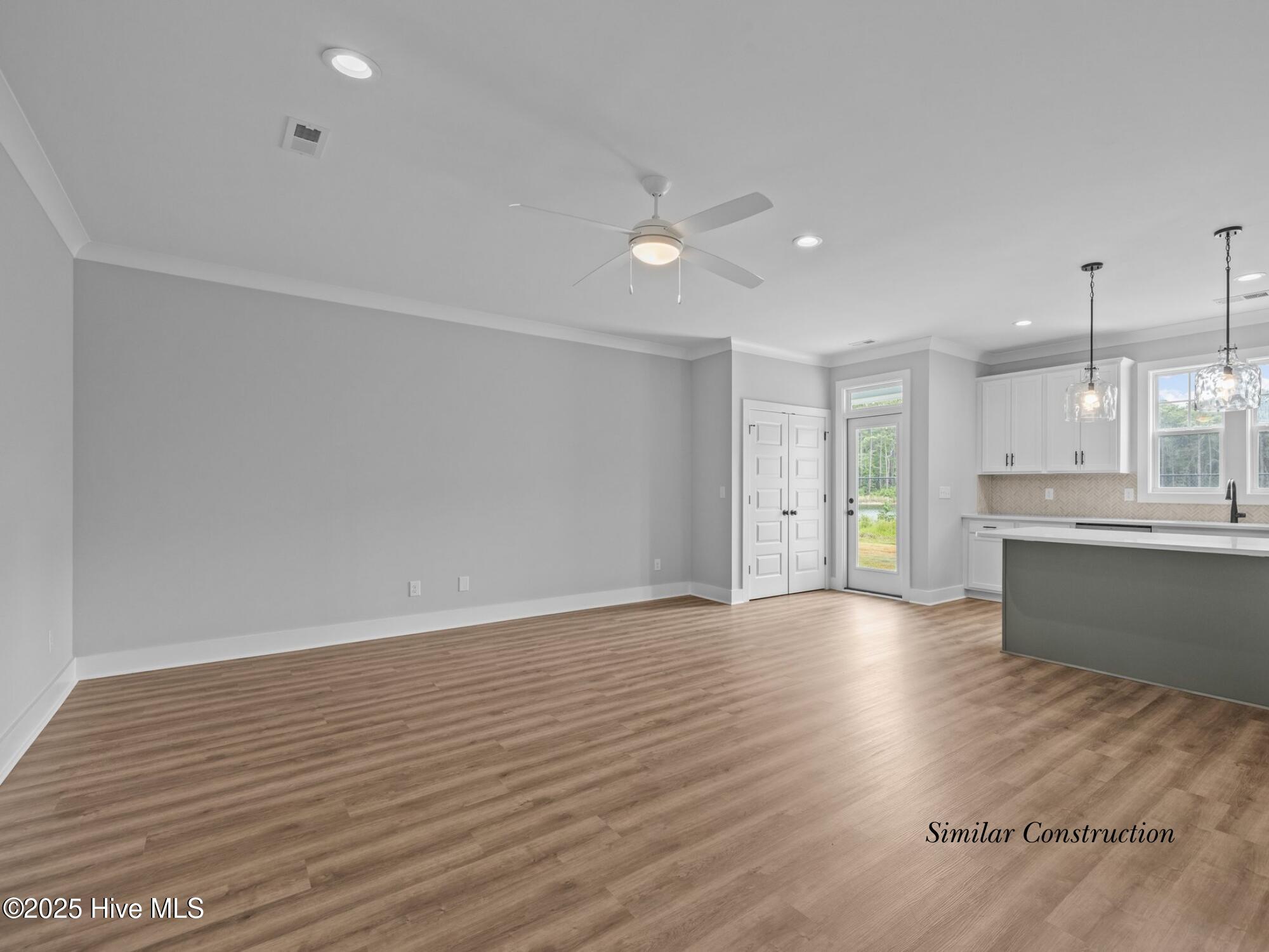 121 Freedom Park Road Beaufort, NC 28516 - Photo 4 of 27 Similar Construction