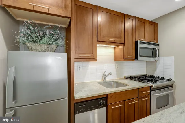 $275,000 | 2639 15th Street Northwest, Unit B2, Washington, DC 20009