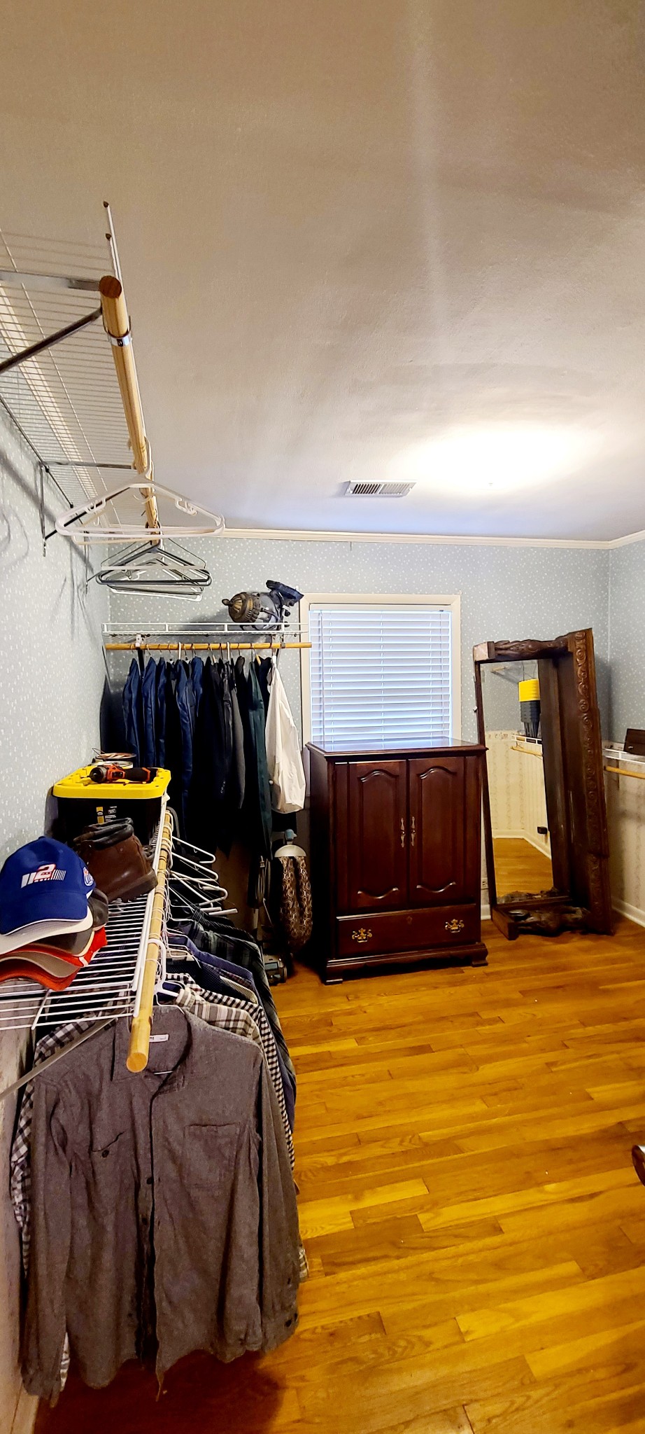 5323 Lanes Ferry Road Newbern, TN 38059 - Photo 21 of 31 a view of walk in closet