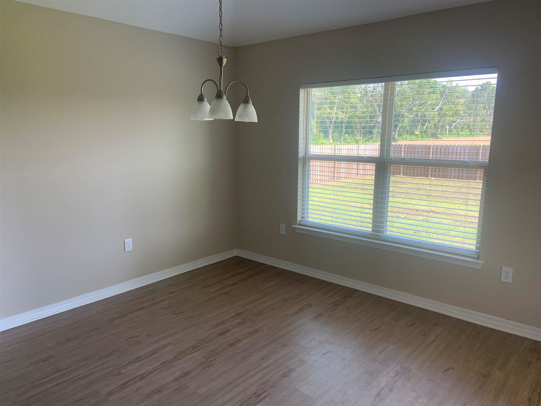 18775 Wilters Street Robertsdale, AL 36567 - Photo 4 of 17