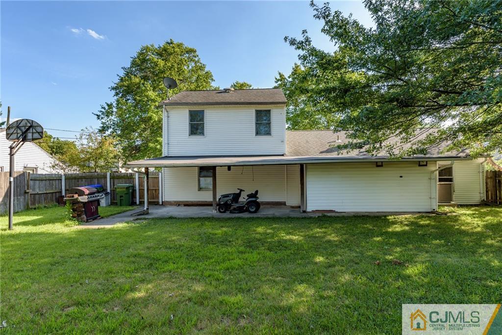 23 East Knollwood Road Edison, NJ 08817 - Photo 22 of 24 Gallery Image 22