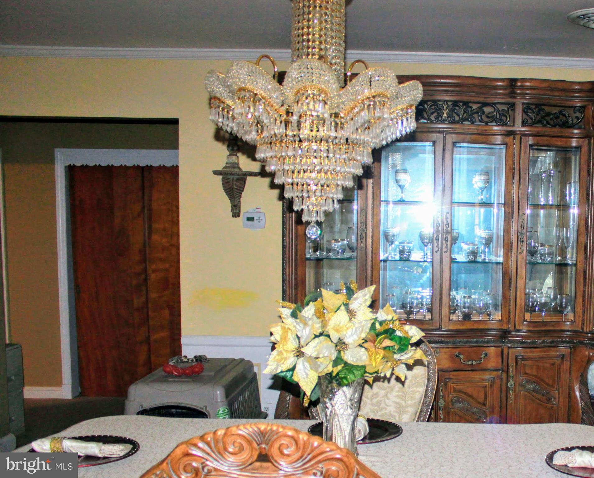8209 Brattle Road Baltimore, MD 21208 - Photo 4 of 7 Dining Room