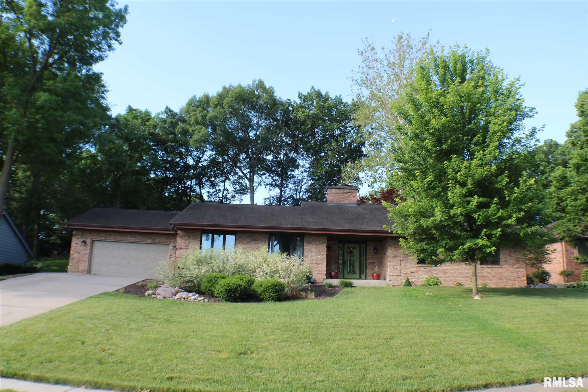 3824 West Bluffs Road Springfield, IL 62711 - Photo 1 of 1