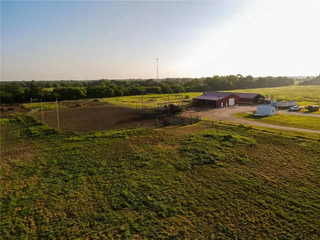 $674,900 | East Nn Highway, Milo, MO 64767