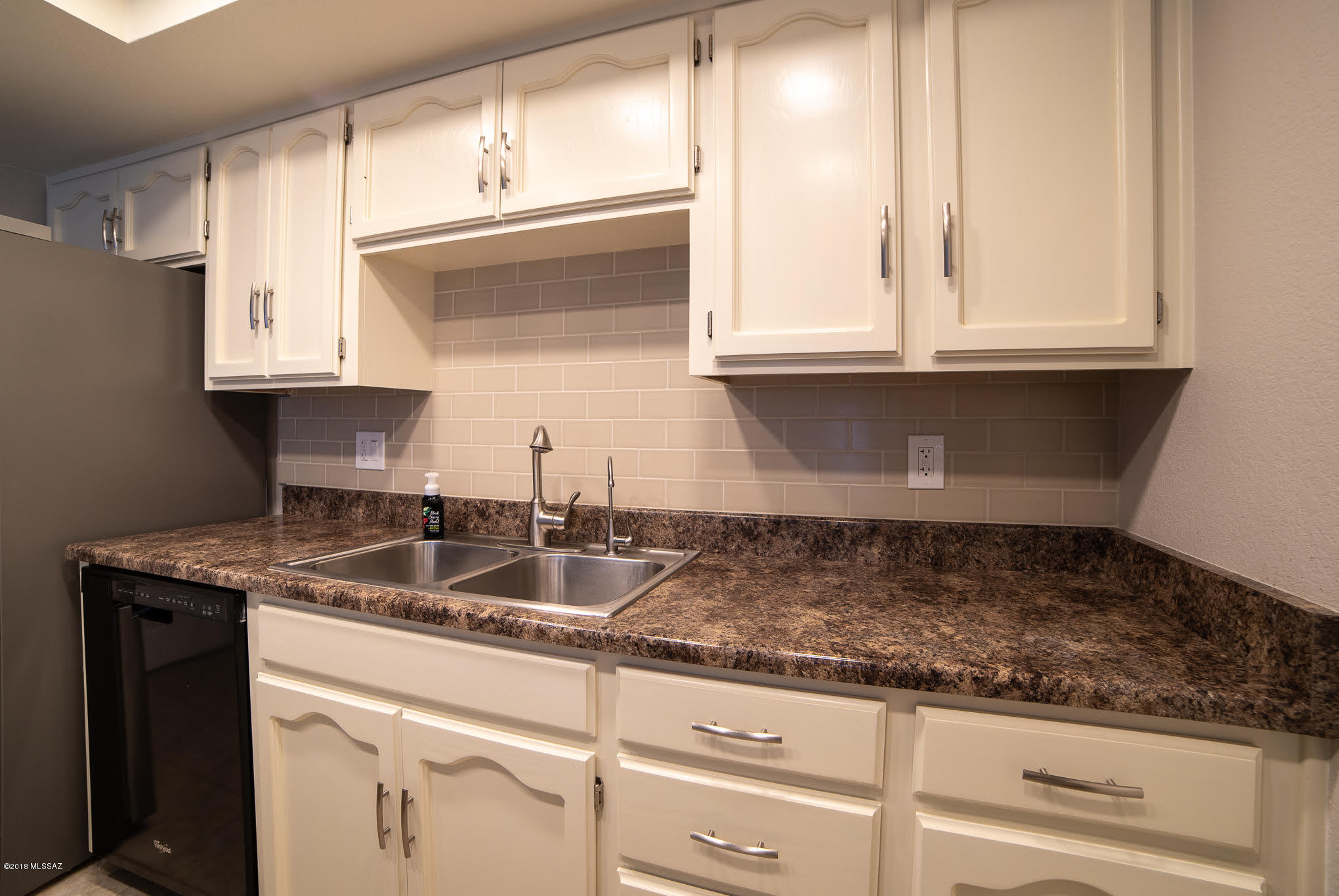 1200 East River Road, Unit L163 Tucson, AZ 85718 - Photo 12 of 35