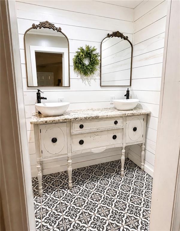 914 Whooping Creek Road Carrollton, GA 30116 - Photo 15 of 23 Gallery Image 15