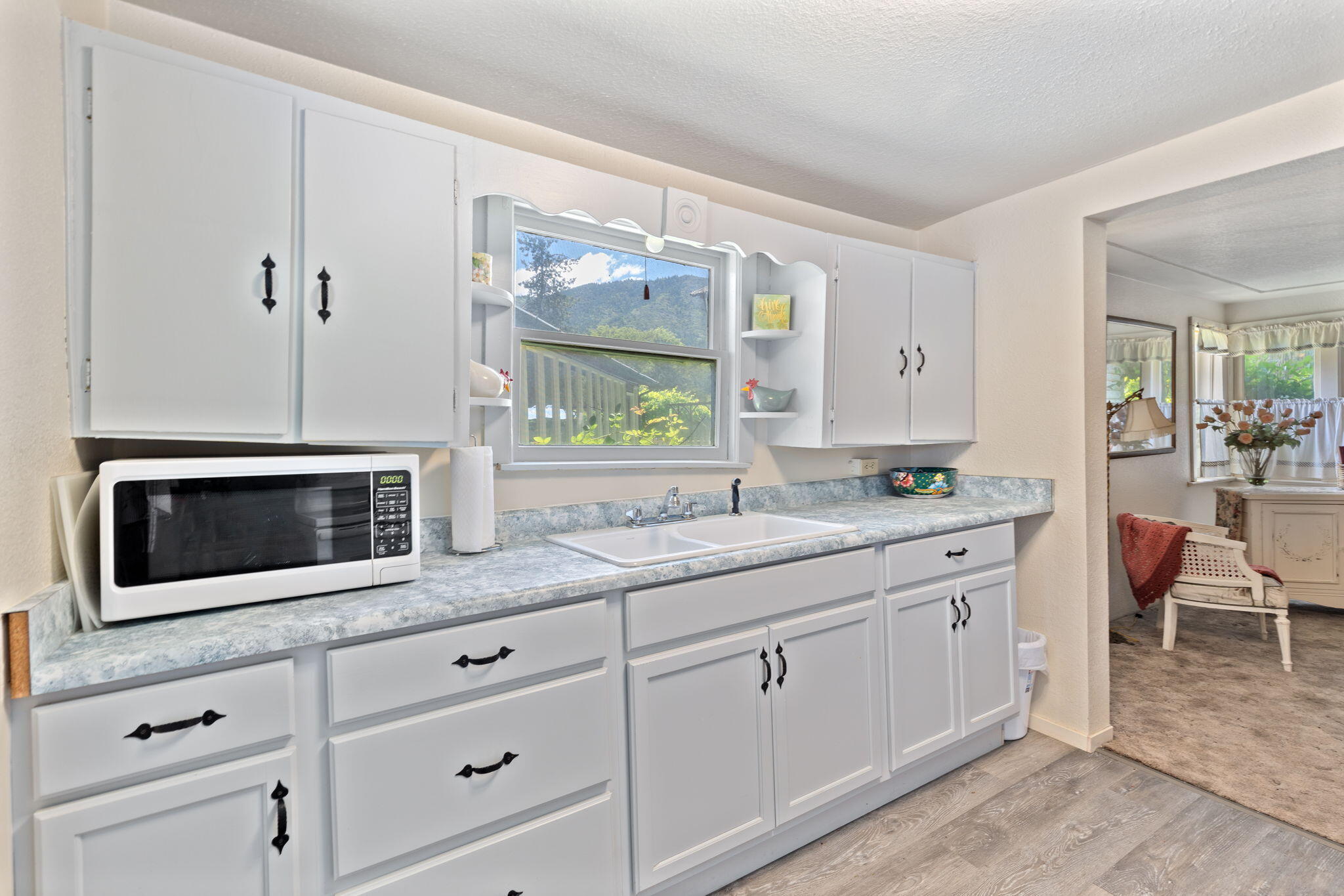 144 Nursery Lane Grants Pass, OR 97527 - Photo 38 of 76 33-web-or-mls-144-nursery-ln