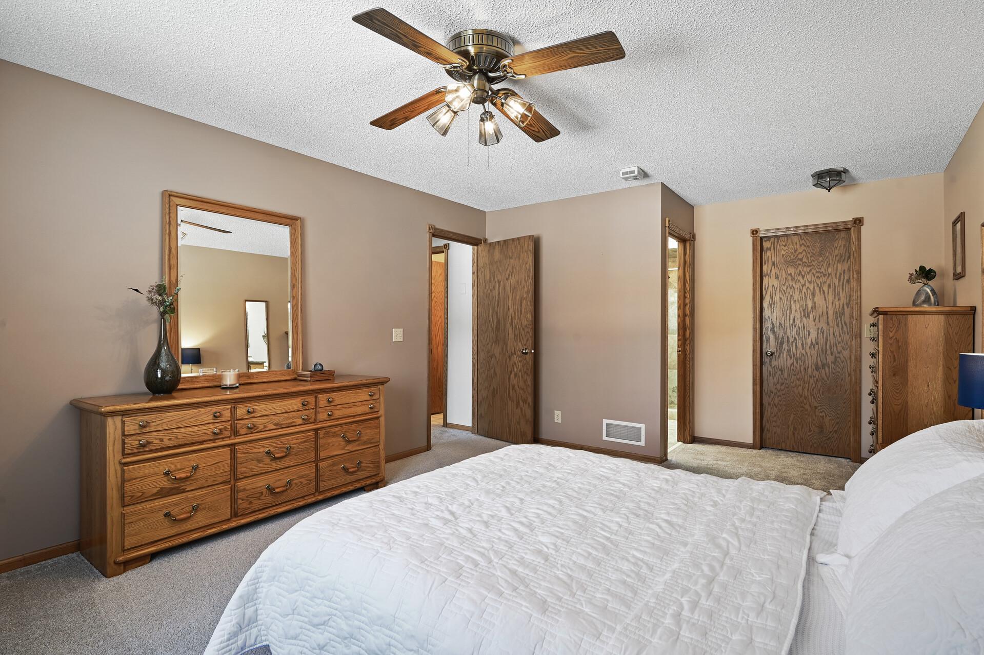 14183 Heather Ridge Drive Rogers, MN 55374 - Photo 26 of 72 Gallery Image 26