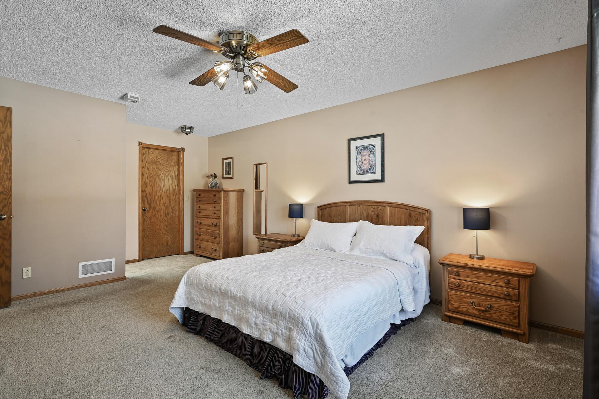 14183 Heather Ridge Drive Rogers, MN 55374 - Photo 28 of 72 Gallery Image 28