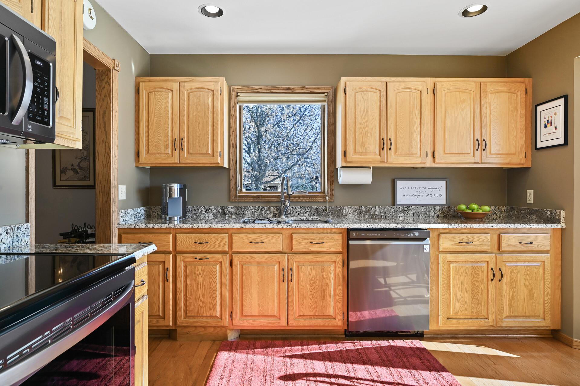14183 Heather Ridge Drive Rogers, MN 55374 - Photo 8 of 72 Gallery Image 8