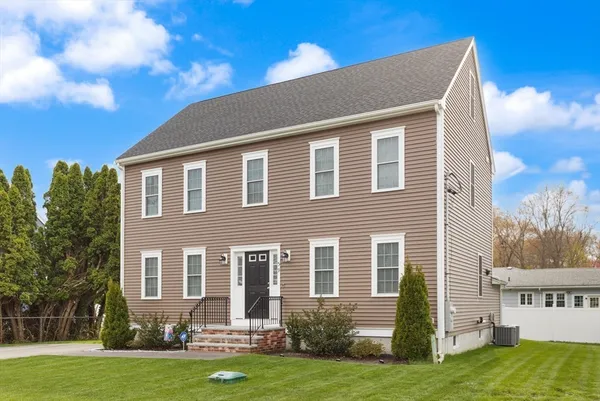$775,000 | 39 Sewell Street, Brockton, MA 02301