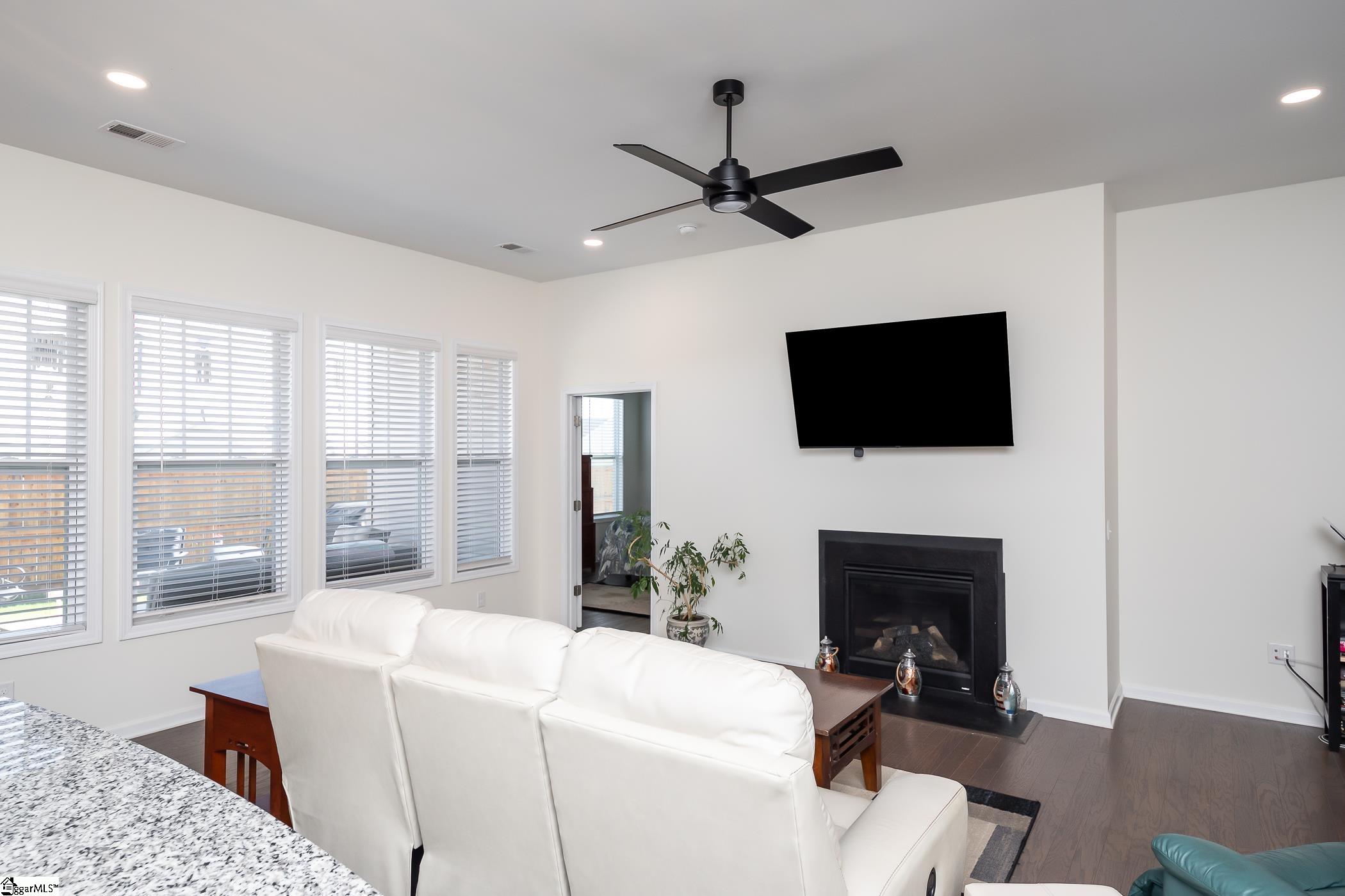 625 Mosque Lane Lyman, SC 29365 - Photo 14 of 33