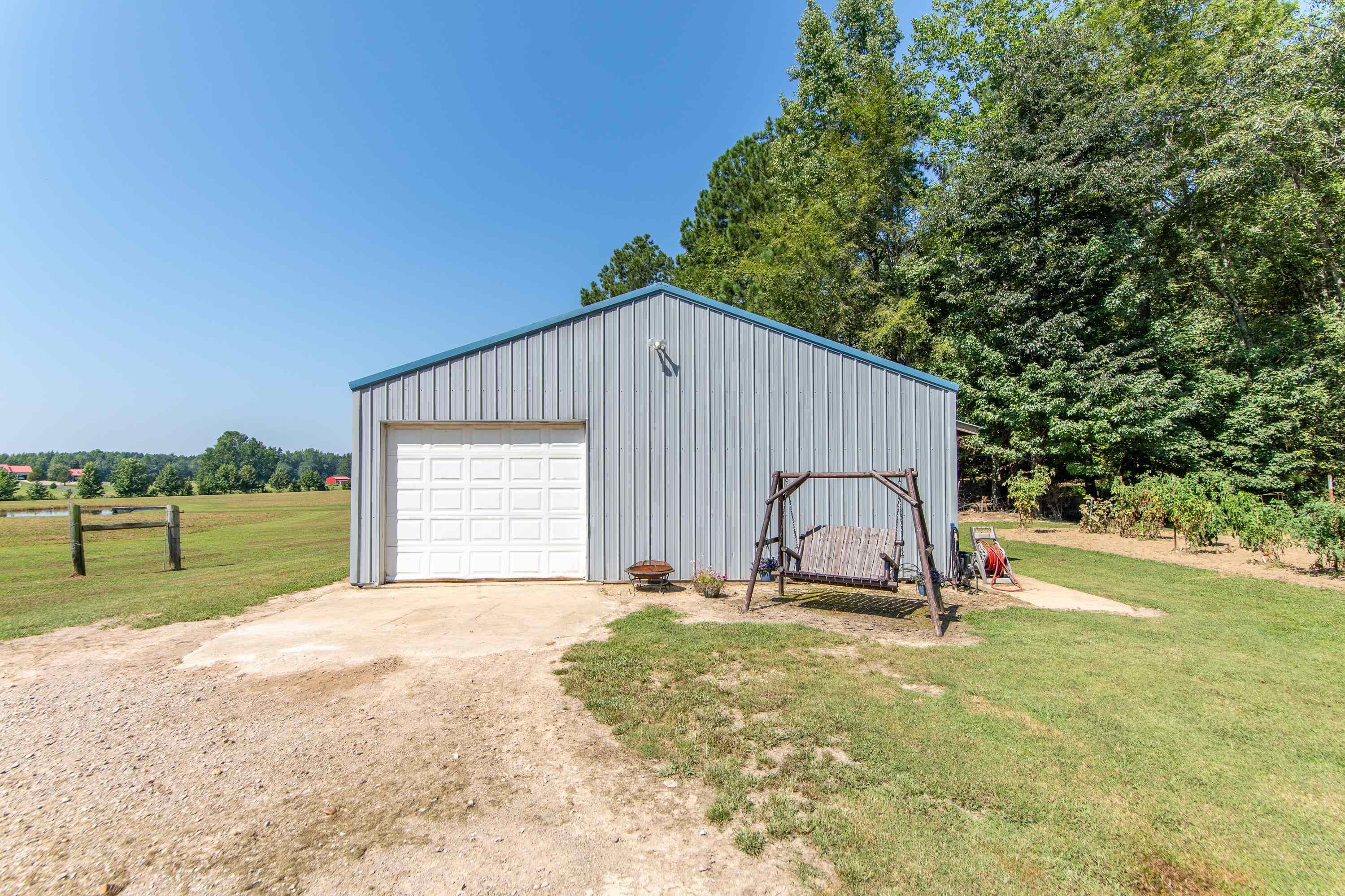 3090 Hardin Graveyard Road Adamsville, TN 38310 - Photo 26 of 33