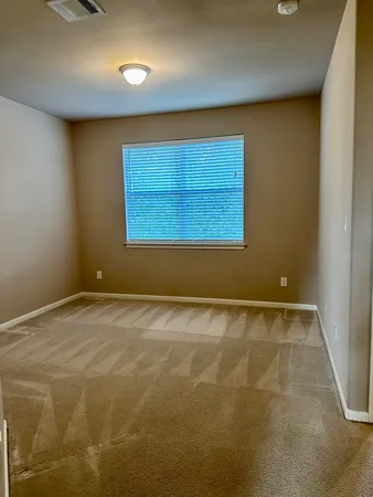 $2,000 | 512 Eberhart Lane, Unit 1204, Austin, TX 78745