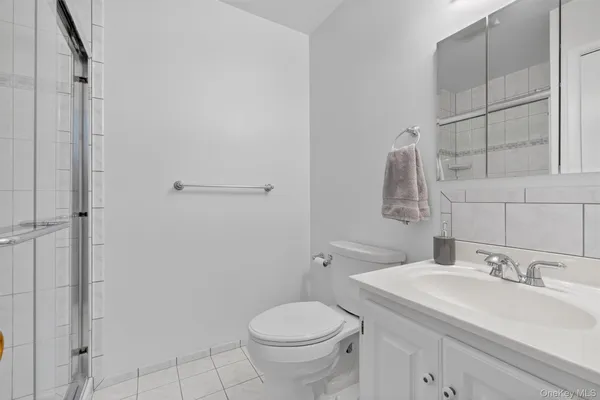 $949,000 | 33 Maple Moor Lane, Cortlandt Manor, NY 10567