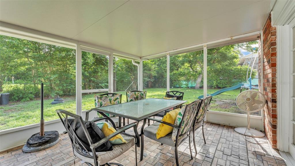 1910 Clubhouse Road Lakeland, FL 33813 - Photo 12 of 62 Gallery Image 12