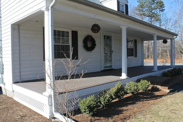 1 Yale Road Andover, MA 01810 - Photo 2 of 22 Gallery Image 2