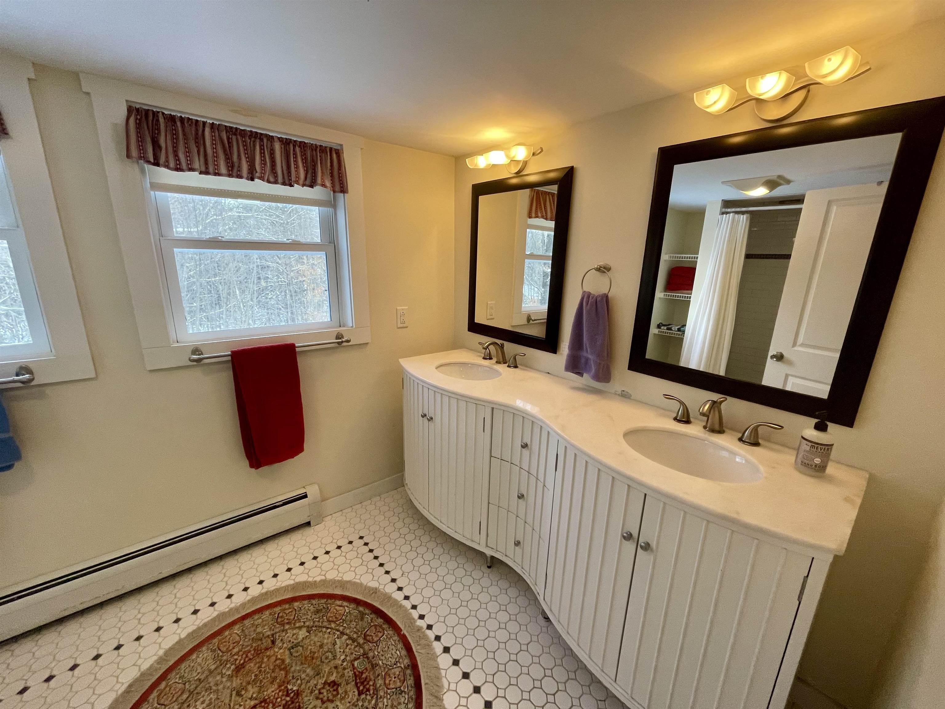 170 Shady Tree Road Warren, VT 05674 - Photo 22 of 40