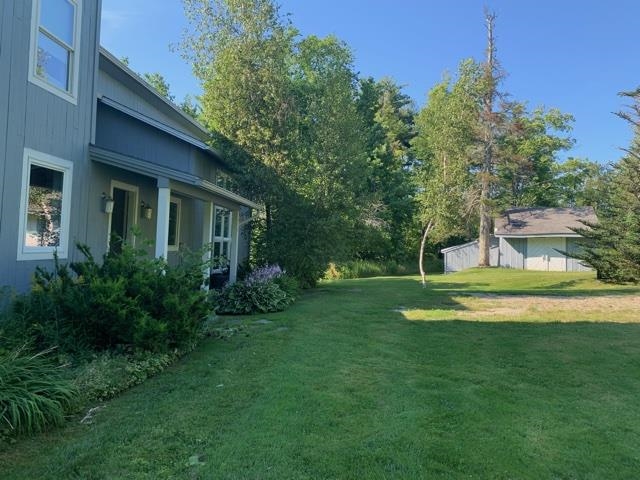 170 Shady Tree Road Warren, VT 05674 - Photo 4 of 40