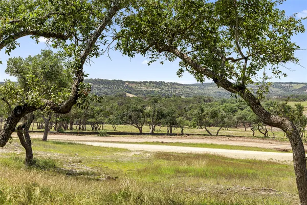 $921,000 | 165 - View, Dripping Springs, TX 78620