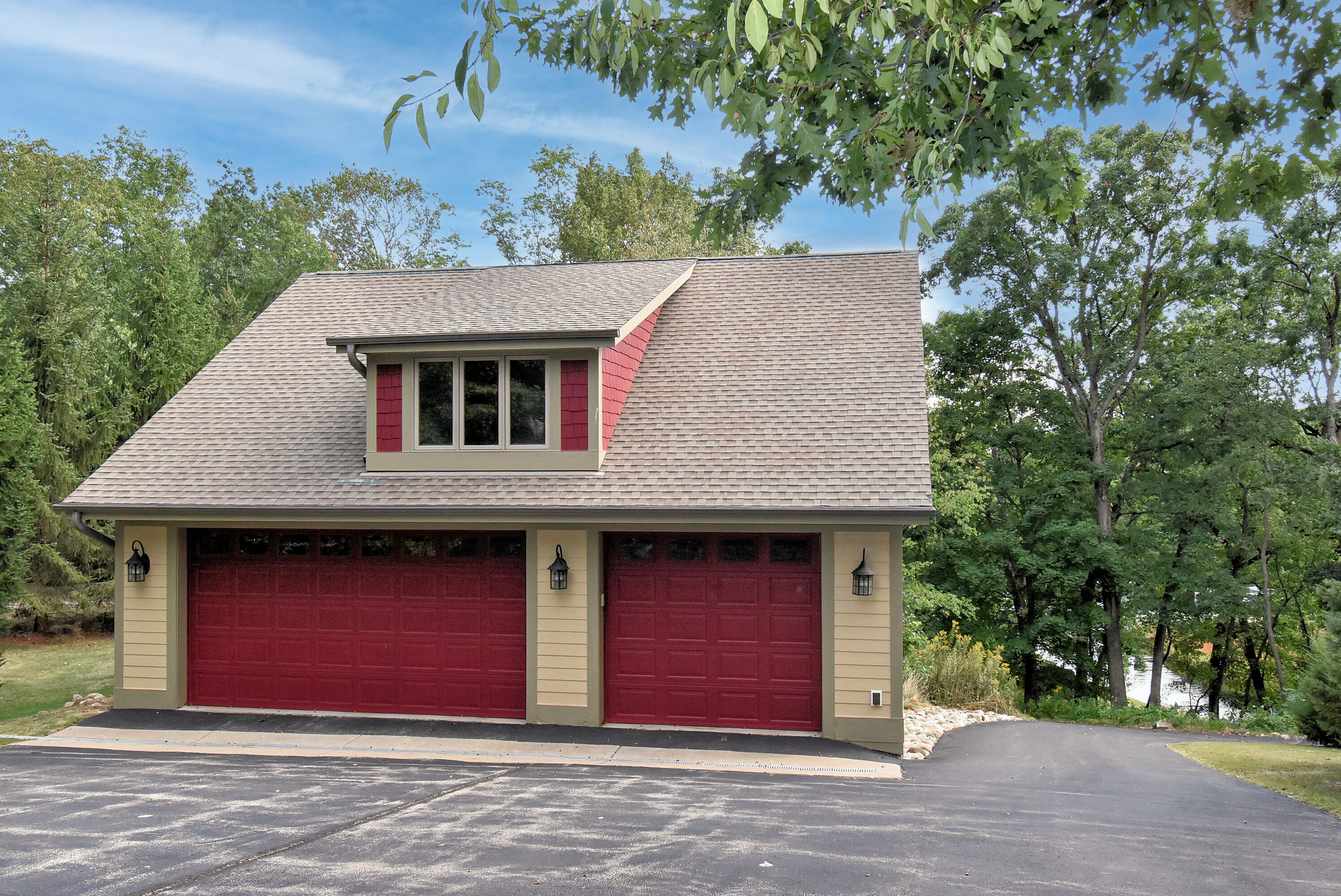 W1969 Itsa Little Road East Troy, WI 53120 - Photo 6 of 73 Detached Garage