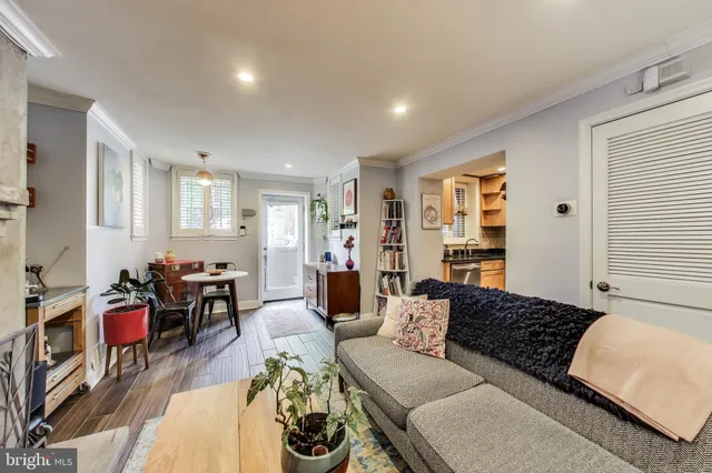 $499,900 | 1502 13th Street Northwest, Unit 1, Washington, DC 20005