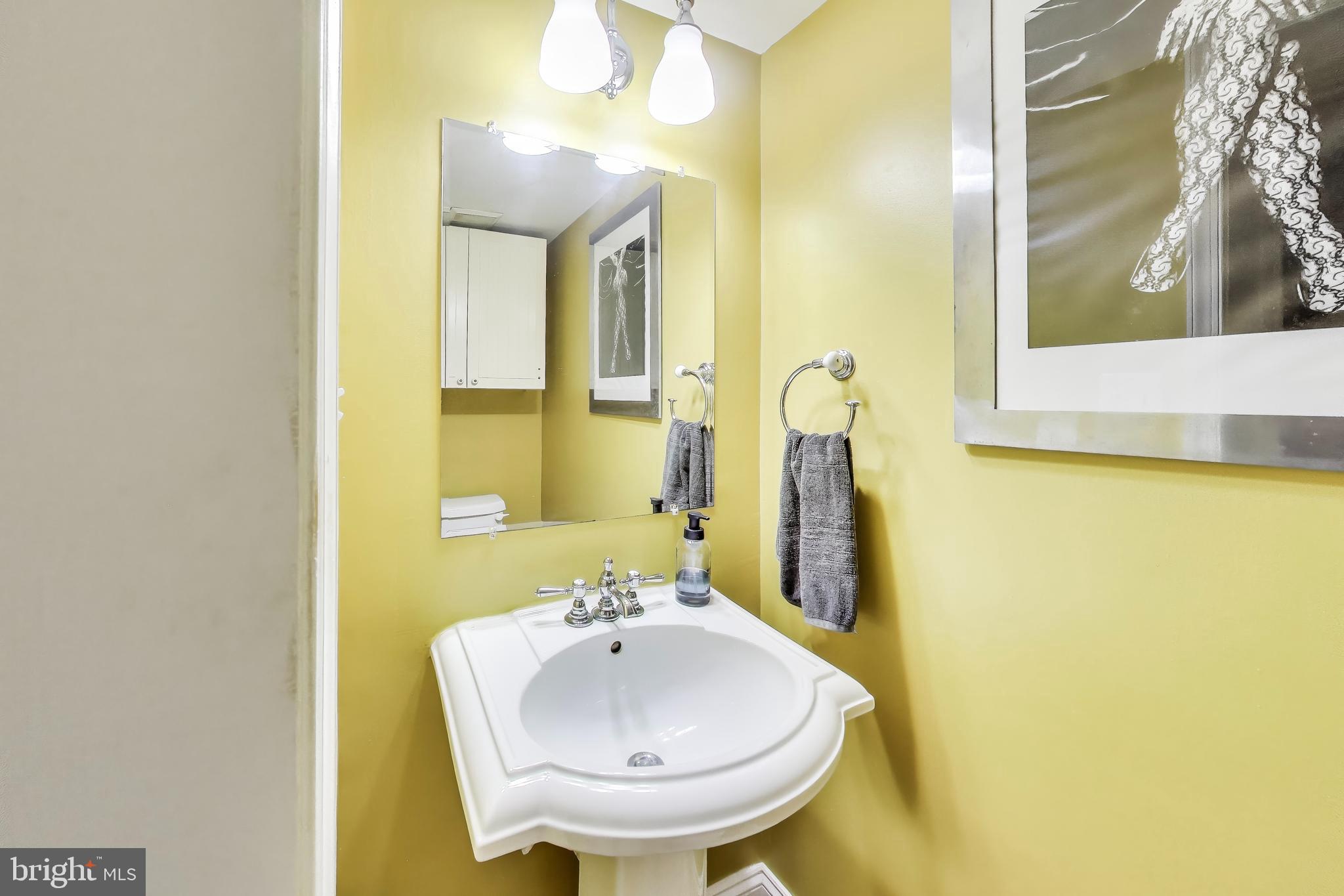 1502 13th Street Northwest, Unit 1 Washington, DC 20005 - Photo 9 of 17