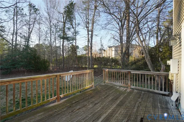 $259,500 | 303 Bridge Crossing, Yorktown, VA 23692