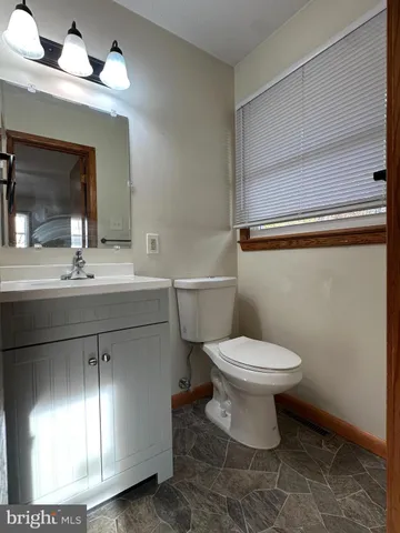 $2,800 | 1308 Minebank Road, Middletown, VA 22645