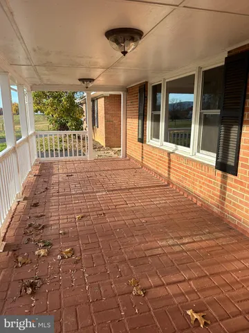 $2,800 | 1308 Minebank Road, Middletown, VA 22645