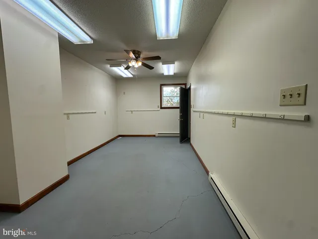 $2,800 | 1308 Minebank Road, Middletown, VA 22645