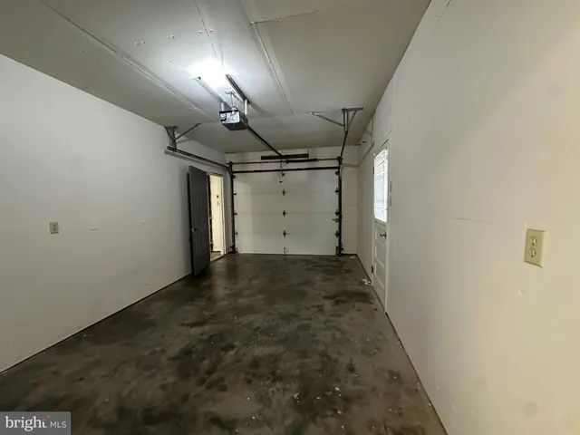 $2,800 | 1308 Minebank Road, Middletown, VA 22645