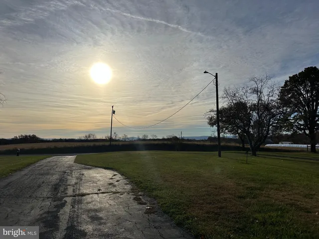 $2,800 | 1308 Minebank Road, Middletown, VA 22645