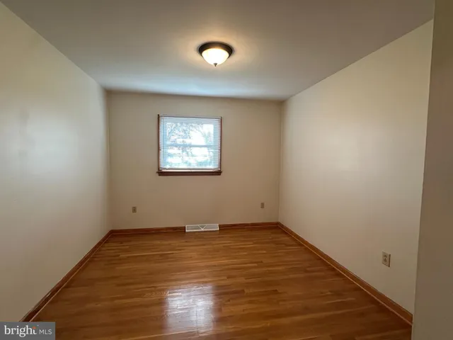 $2,800 | 1308 Minebank Road, Middletown, VA 22645