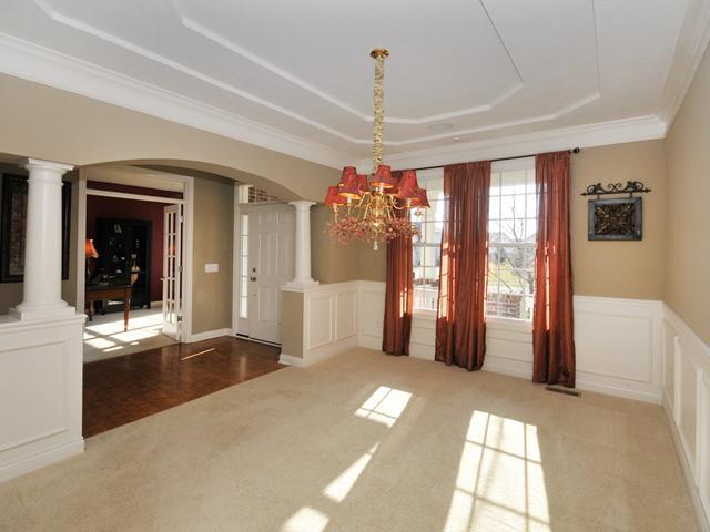 12018 Babbling Brook Road Noblesville, IN 46060 - Photo 4 of 24 Gallery Image 4