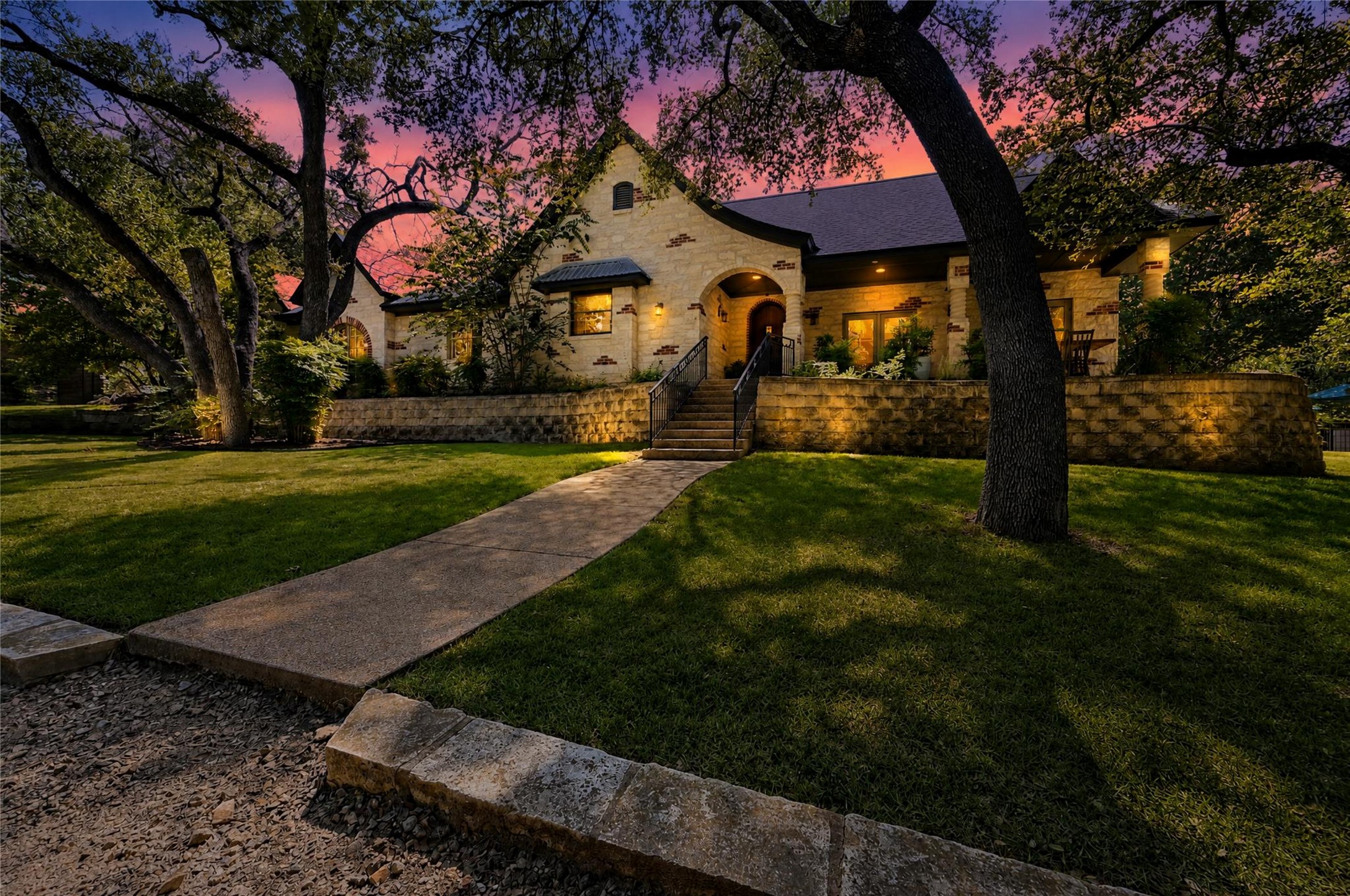 700 Willow Creek Road Salado, TX 76571 - Photo 1 of 39